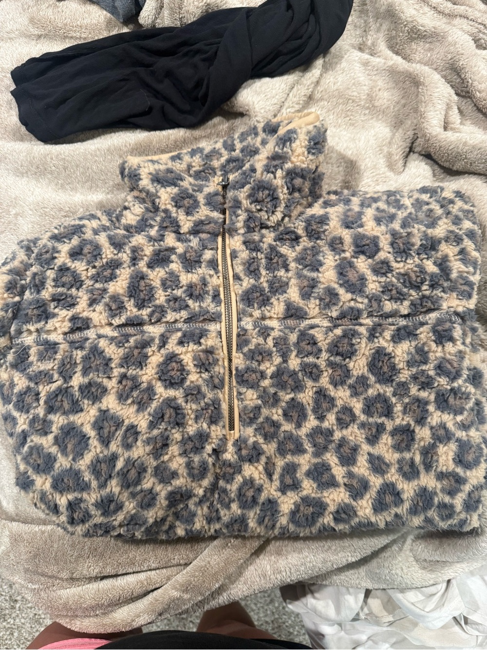 Abercrombie & Fitch Kids Leopard Sherpa Half-Zip Jacket - Beige & Gray